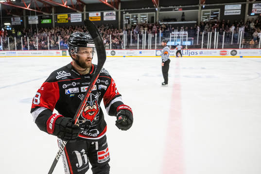 Nybros Sebastian Borg jublar