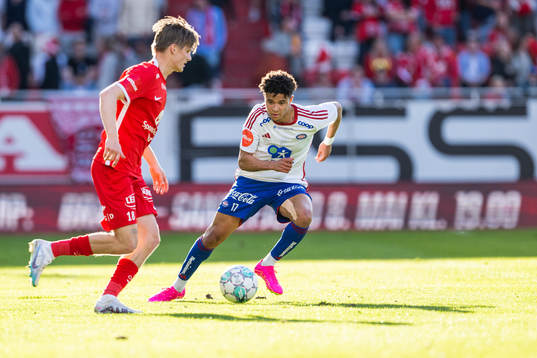 David Møller Wolfe of Brann and Jacob Dicko of Vålerenga