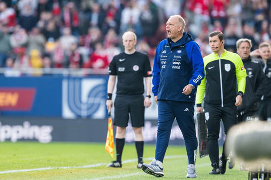 Head coach Dag-Eilev Fagermo of Vålerenga