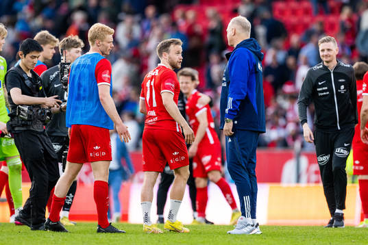 Bård Finne of Brann and Head coach Dag-Eilev Fagermo of