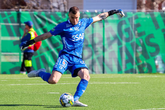 Brages målvakt Andre Bernardini