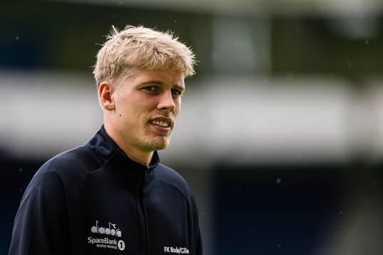 Albert Grønbæk of Bodø/Glimt arrives