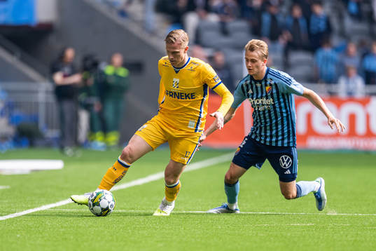 IFK Göteborgs Oscar Wendt och Djurgårdens Oskar Fallenius
