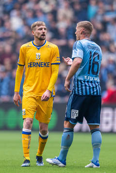 IFK Göteborgs Sebastian Eriksson och Djurgårdens Victor