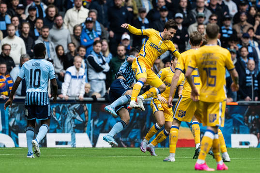 IFK Göteborgs Anders Trondsen och Djurgårdens Besard