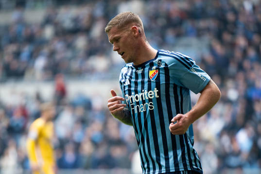 Djurgårdens Victor Edvardsen deppar