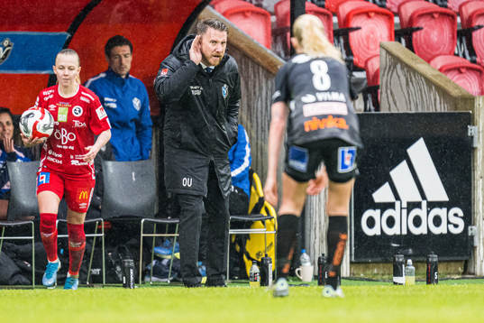 Växjö DFFs huvudtränare Olof Unogård