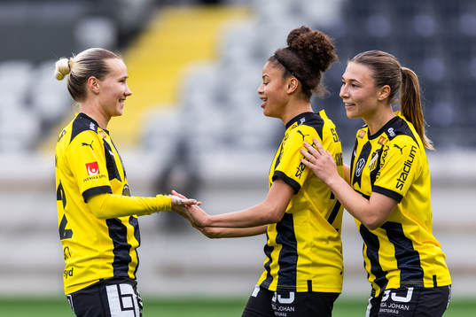 Häckens Marika Bergman Lundin och Alexandra Hellekant