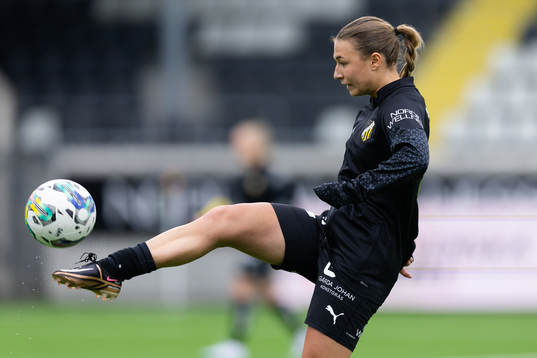 Häckens Alexandra Hellekant