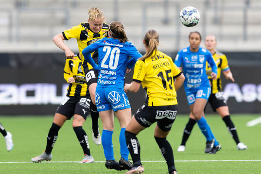 Häckens Julie Blakstad