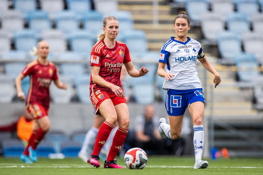 Djurgårdens Nellie Lilja och IFK Norrköpings My Cato