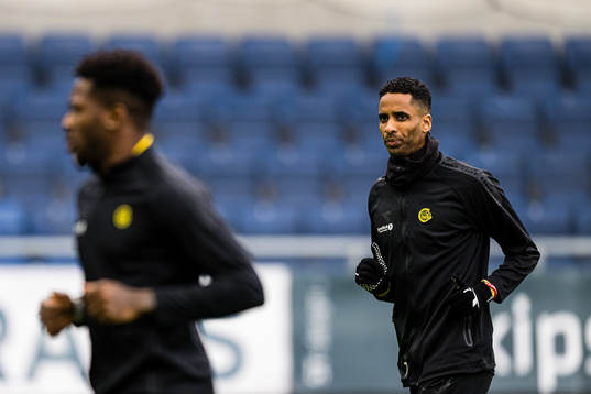 Amahl Pellegrino of Bodø/Glimt warms up