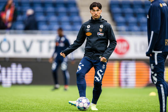 Bjørn Martin Kristensen of Aalesund warms up