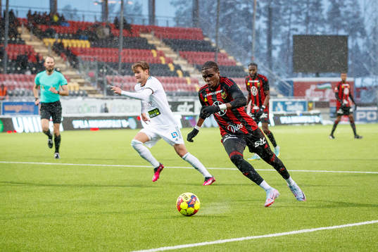 Östersunds Calvin Kabuye