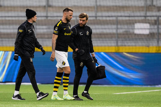 AIKs Alexander Milosevic har ont