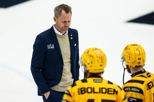 Skellefteås tränare Robert Ohlsson deppar