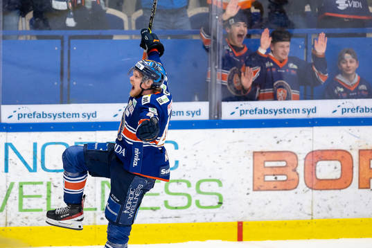 Växjös Ludvig Nilsson jublar