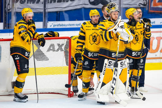 Skellefteås Jonathan Johnsson, Pär Lindholm, målvakt