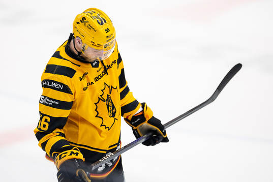 Skellefteås Anton Olsson deppar