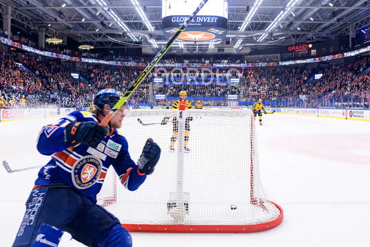 Växjös Ludvig Nilsson jublar