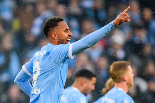 Malmö FFs Isaac Kiese Thelin jublar