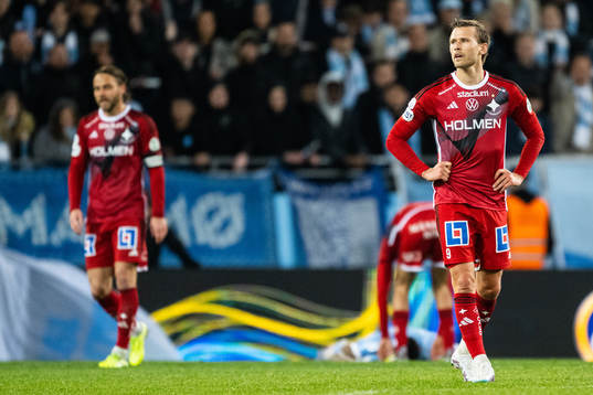 IFK Norrköpings Arnor Traustason deppar