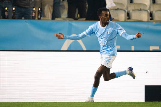 Malmö FFs Taha Ali jublar