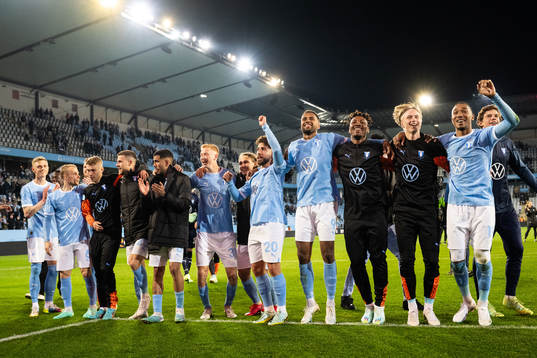 Malmö FFs spelare jublar