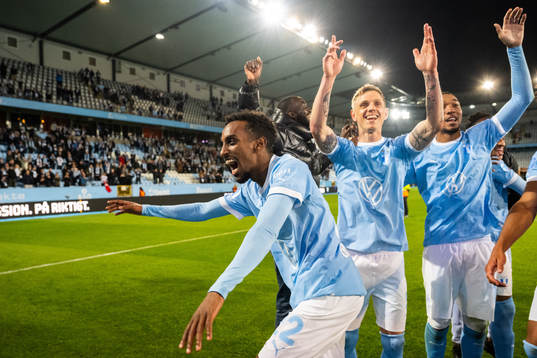 Malmö FFs Taha Ali jublar