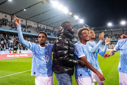 Malmö FFs Taha Ali jublar