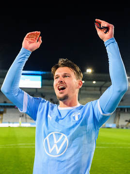 Malmö FFs Stefano Vecchia jublar