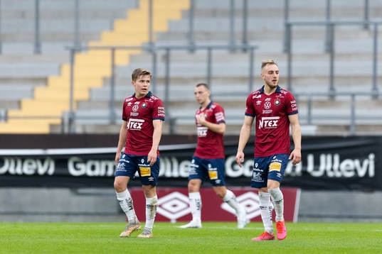 Örgrytes Isak Dahlqvist och Amel Mujanic deppar