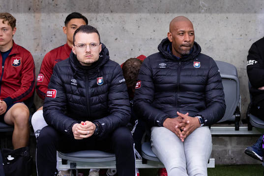 Örgrytes assisterande tränare Albin Sheqiri och tränare