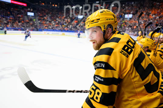 Skellefteås Oskar Nilsson deppar