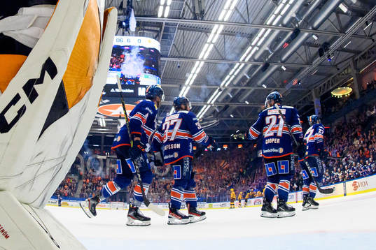 Växjös spelare jublar