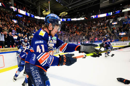 Växjös Ludvig Nilsson jublar