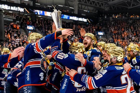 Bläddra bland fler bilder av Ishockey, SHL, Final 5, Växjö - Skellefteå