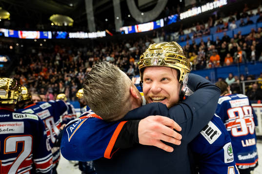 Växjös Ludvig Nilsson jublar