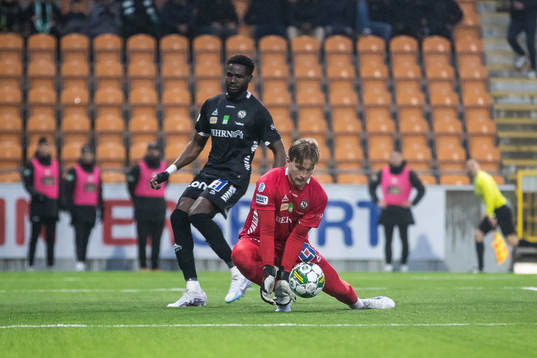 Örebros målvakt William Eskelinen