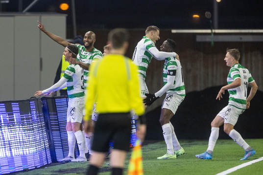 Västerås SKs Max Larsson, Jabir Abdihakim Ali, Martin