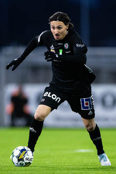 Örebros Adam Bark
