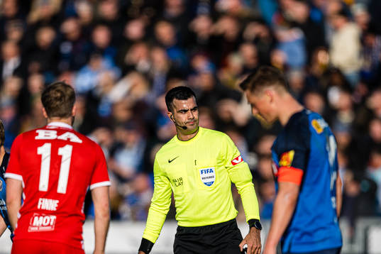 Rohit Saggi, referee