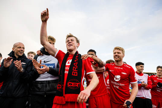 Aune Heggebø and Sivert Heltne Nilsen of Brann celebrates