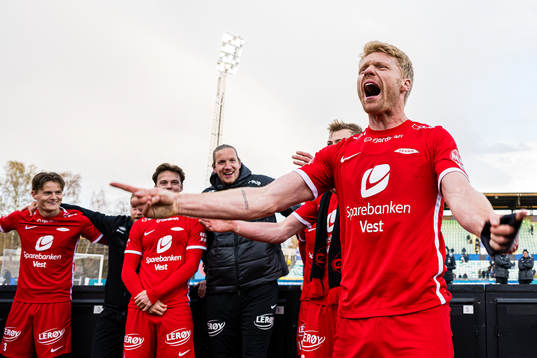 Sivert Heltne Nilsen of Brann celebrates