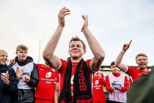 Aune Heggebø of Brann celebrates