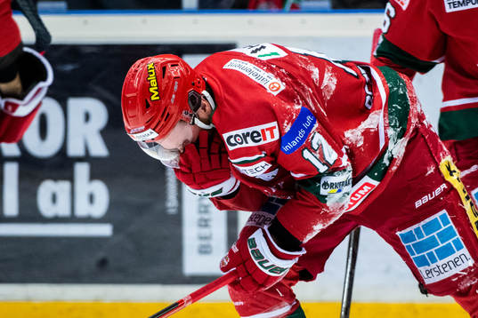 Modos Oscar Pettersson har ont