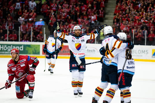 Djurgårdens Daniel Brodin jublar
