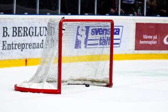 4-6 målet i tom bur