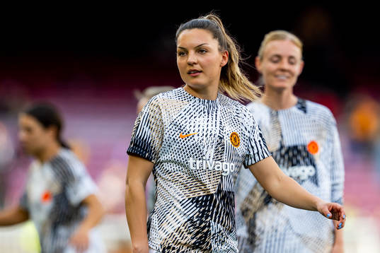 Johanna Rytting Kaneryd of Chelsea warms up