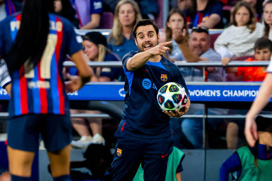 Jonatan Giraldez, head coach of Barcelona